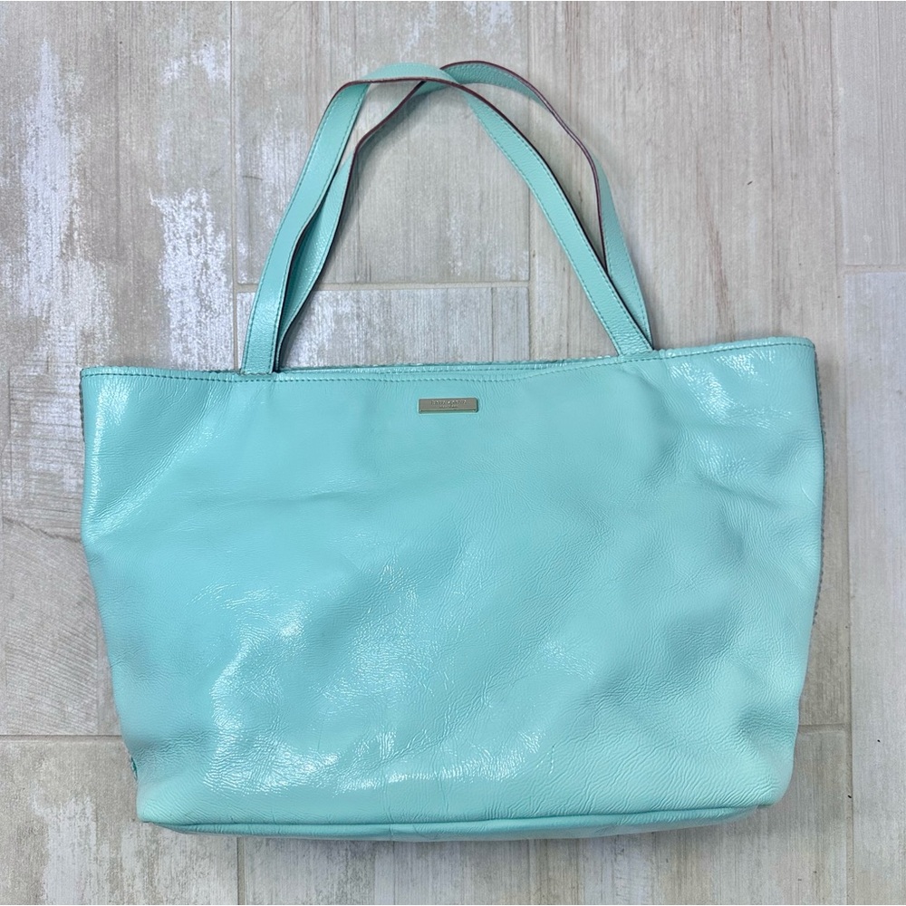 Kate Spade Mint Green Large Patent Leather Scallop Hem Beach B&W Stripe Interior